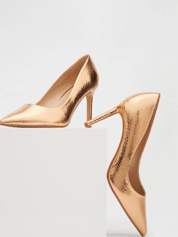 Luxury gold heels